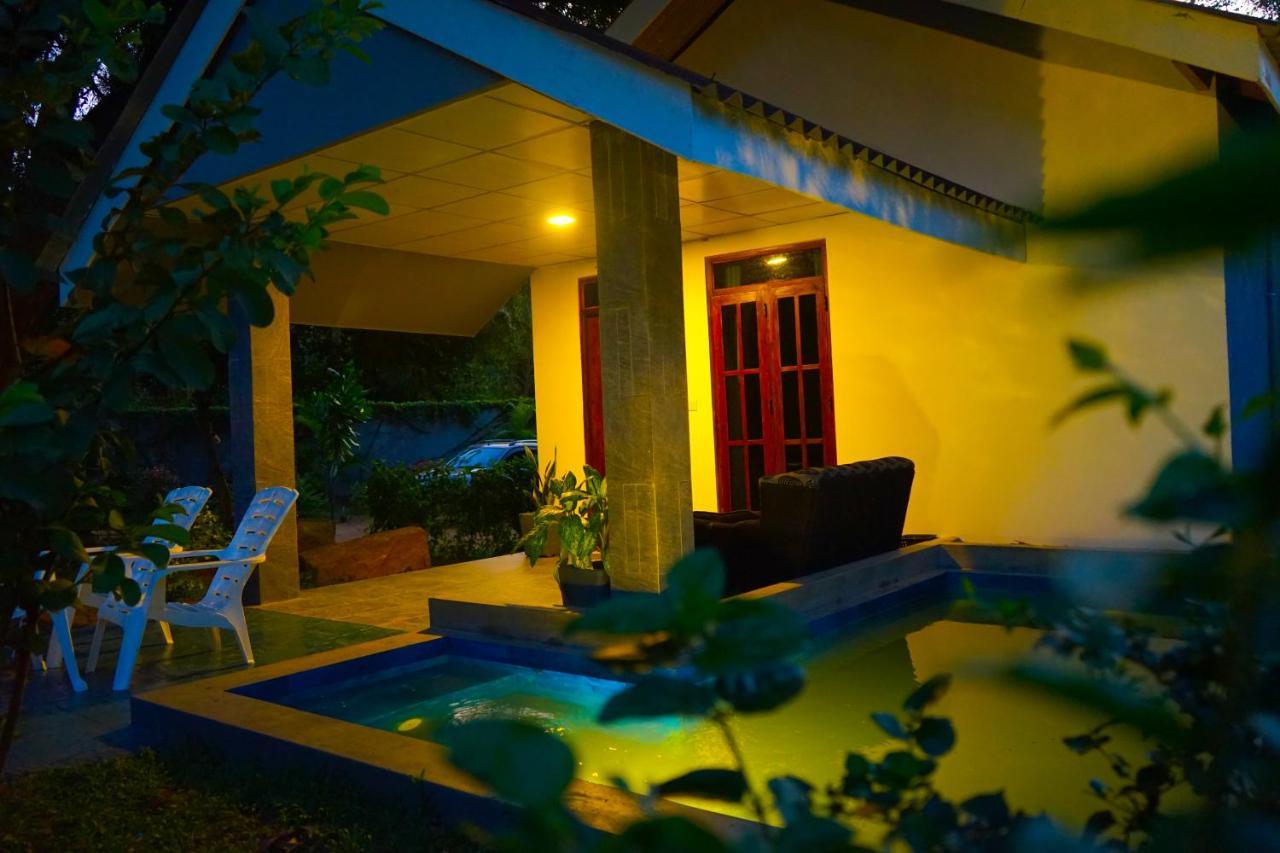 Hidden Lake Cottages Sigiriya Esterno foto