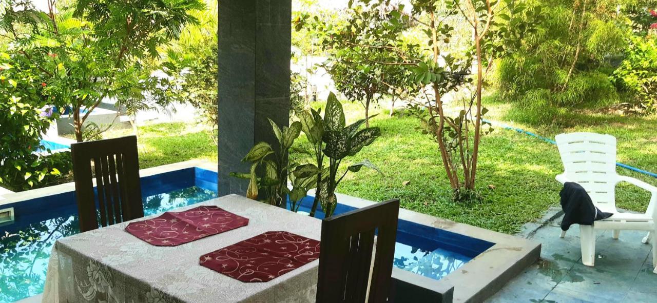 Hidden Lake Cottages Sigiriya Esterno foto