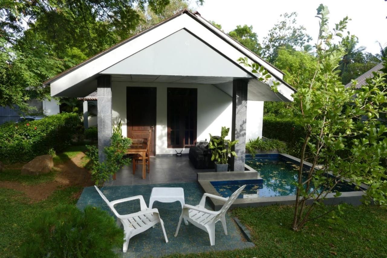Hidden Lake Cottages Sigiriya Esterno foto